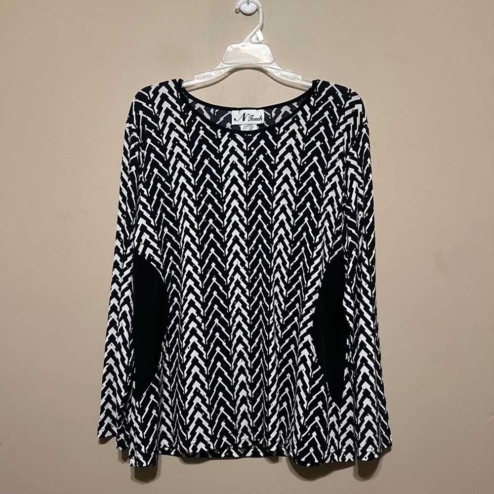 N Touch Black, White Blouse